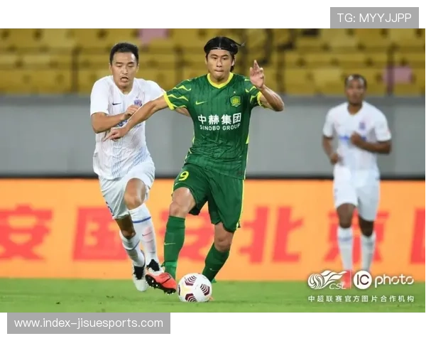 张玉宁国安百场里程碑,工体欢呼致敬本土射手 张玉宁国安百场里程碑,工体欢呼致敬本土射手