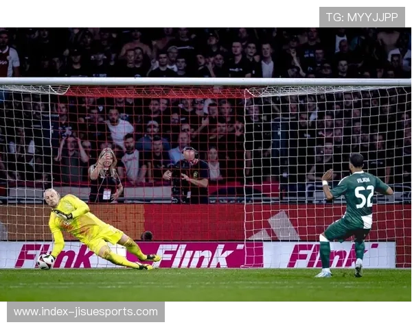 科莫罗贝托小角度补射，意大利杯逆转瞬间